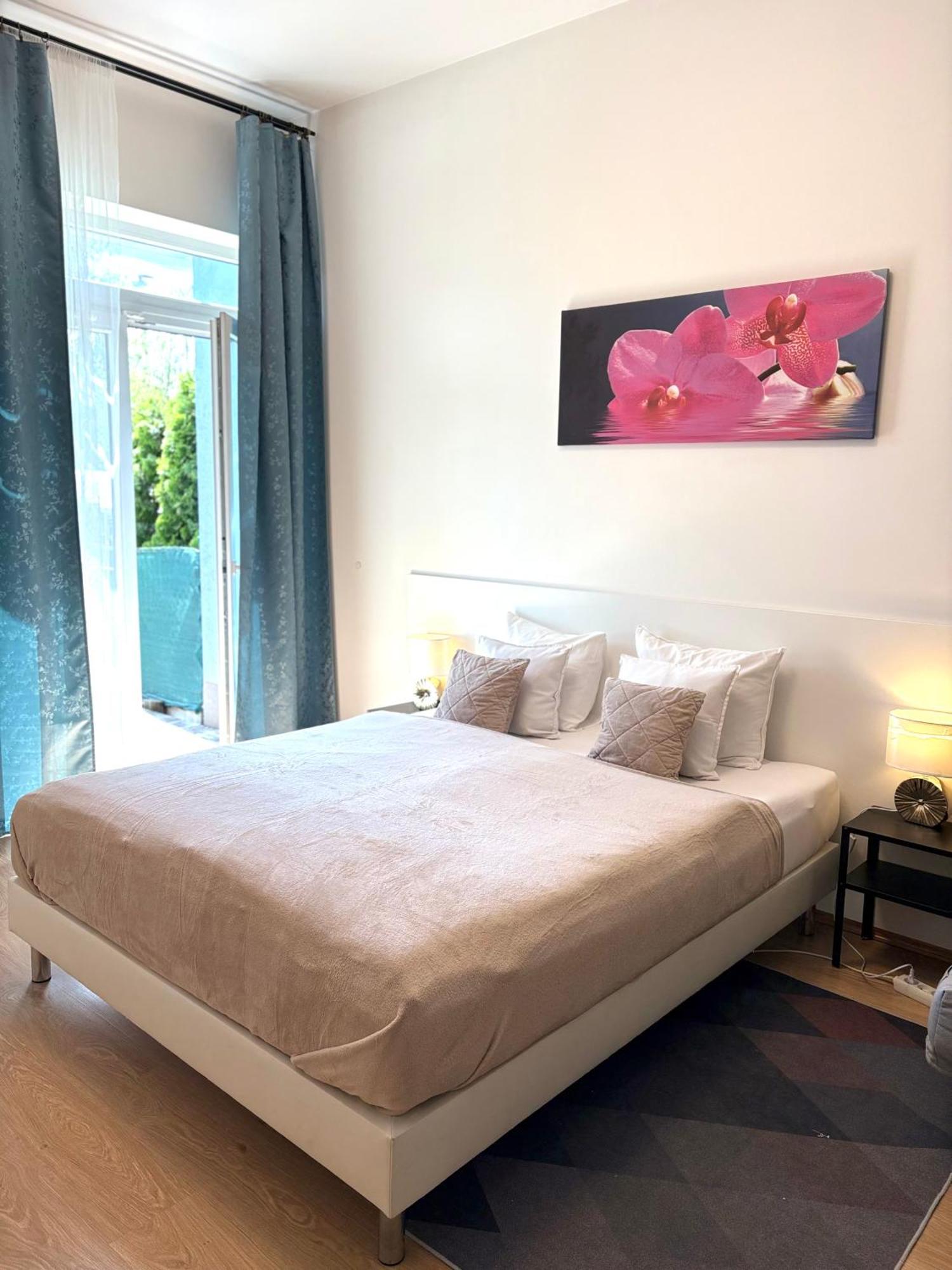 Maria - Free Parking Apartment *